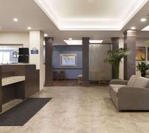 Days Inn and Suites Lindsay Lobby