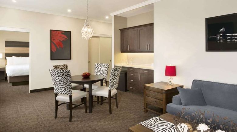 <b>Days Inn and Suites Lindsay Suite</b>. Images powered by <a href="https://iceportal.shijigroup.com/" title="IcePortal" target="_blank">IcePortal</a>.