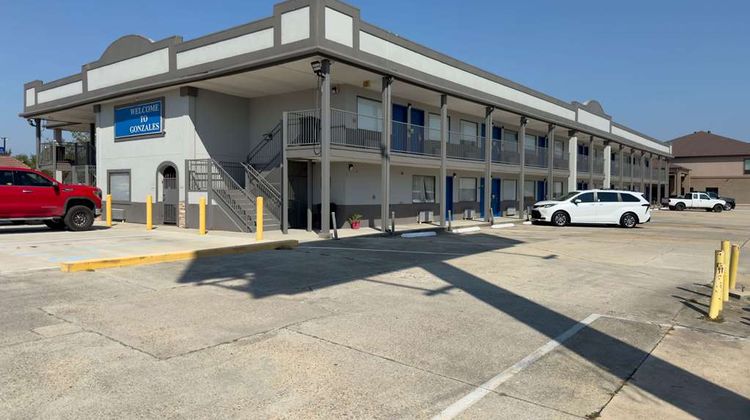 Days Inn Gonzales Exterior