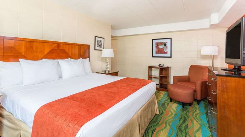 <b>Howard Johnson near the Beach Room</b>. Images powered by <a href="https://iceportal.shijigroup.com/" title="IcePortal" target="_blank">IcePortal</a>.