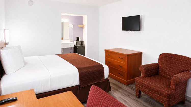 Knights Inn San Antonio near AT&T Center Room