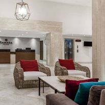 Ramada Plaza Leon