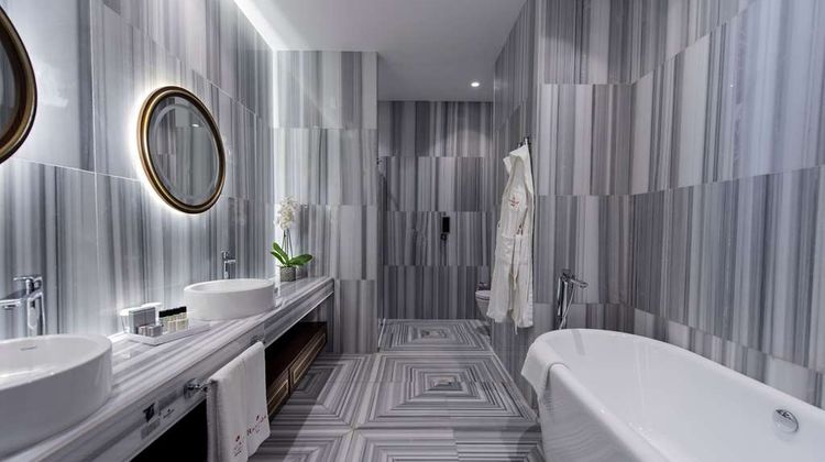 Ramada Plaza by Wyndham Trabzon Room