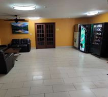 Super 8 Rawlins Lobby