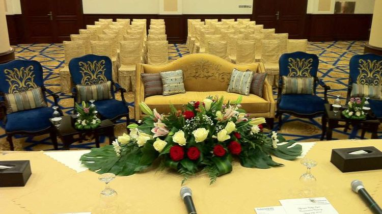 Veloran Hotel Meeting