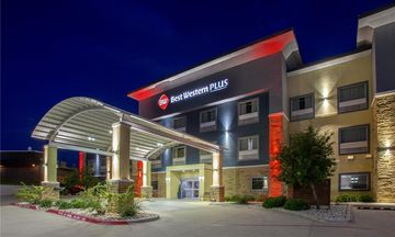 Best Western Plus Lampasas Inn & Suites