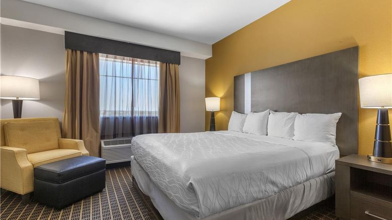 <b>Best Western Plus Lampasas Inn & Suites Suite</b>. Images powered by <a href="https://iceportal.shijigroup.com/" title="IcePortal" target="_blank">IcePortal</a>.