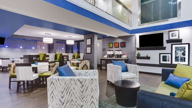 <b>Hampton Inn Norcross Lobby</b>. Images powered by <a href="https://iceportal.shijigroup.com/" title="IcePortal" target="_blank">IcePortal</a>.
