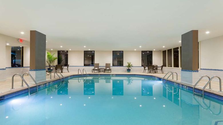 <b>Hampton Inn Norcross Pool</b>. Images powered by <a href="https://iceportal.shijigroup.com/" title="IcePortal" target="_blank">IcePortal</a>.