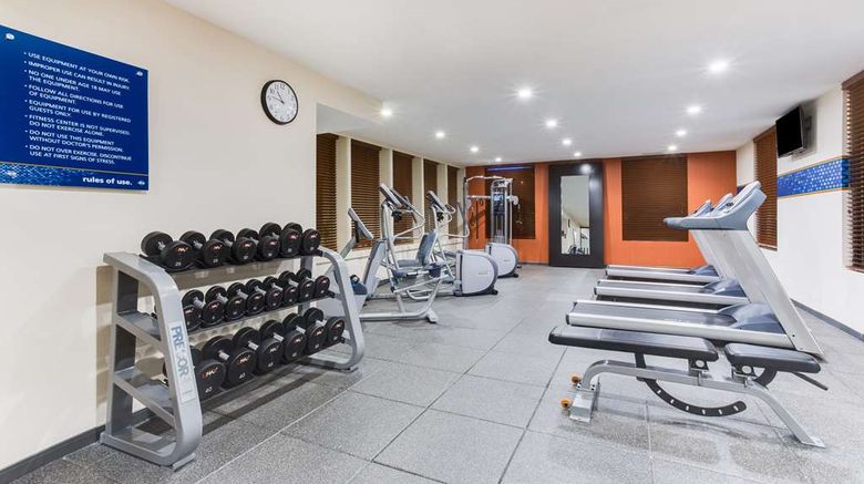 <b>Hampton Inn Norcross Health</b>. Images powered by <a href="https://iceportal.shijigroup.com/" title="IcePortal" target="_blank">IcePortal</a>.