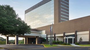 DoubleTree by Hilton Lafayette
