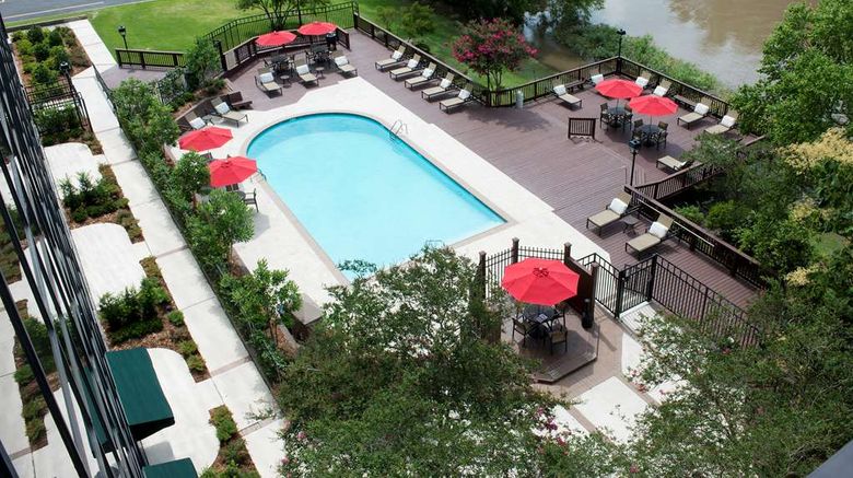 <b>DoubleTree by Hilton Lafayette Pool</b>. Images powered by <a href="https://iceportal.shijigroup.com/" title="IcePortal" target="_blank">IcePortal</a>.