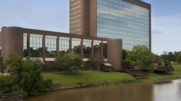 DoubleTree by Hilton Lafayette Exterior