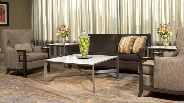 DoubleTree by Hilton Lafayette Lobby