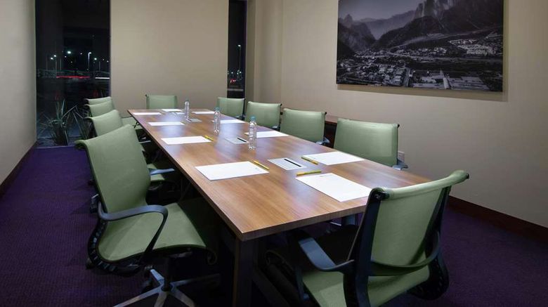 <b>Hilton Garden Inn Monterrey Airport Meeting</b>. Images powered by <a href="https://iceportal.shijigroup.com/" title="IcePortal" target="_blank">IcePortal</a>.