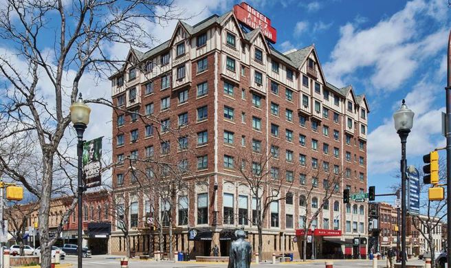 Hotel Alex Johnson, Curio Collection Exterior