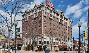 Hotel Alex Johnson, Curio Collection