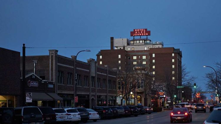 Hotel Alex Johnson, Curio Collection Exterior