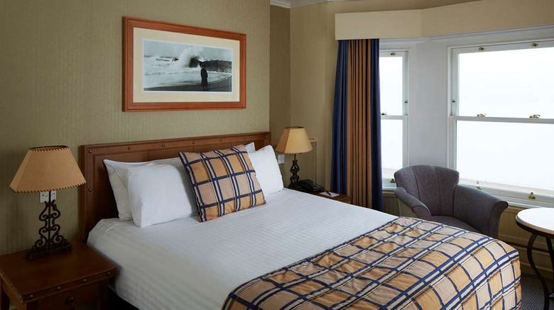 <b>Old Ship Hotel Room</b>. Images powered by <a href="https://iceportal.shijigroup.com/" title="IcePortal" target="_blank">IcePortal</a>.