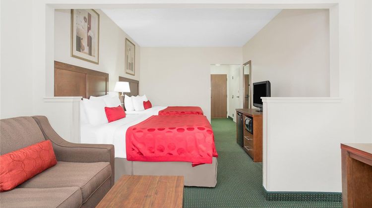 Ramada Denver International Airport Suite