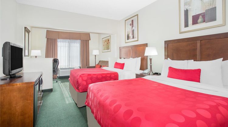 Ramada Denver International Airport Suite