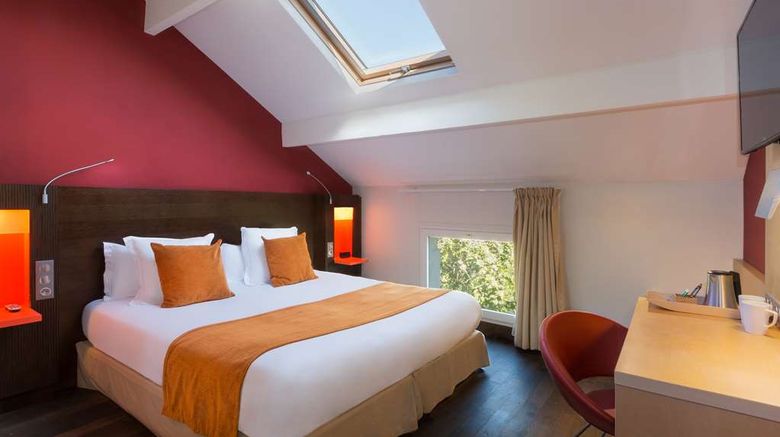 <b>Best Western Seine West Hotel Room</b>. Images powered by <a href="https://iceportal.shijigroup.com/" title="IcePortal" target="_blank">IcePortal</a>.