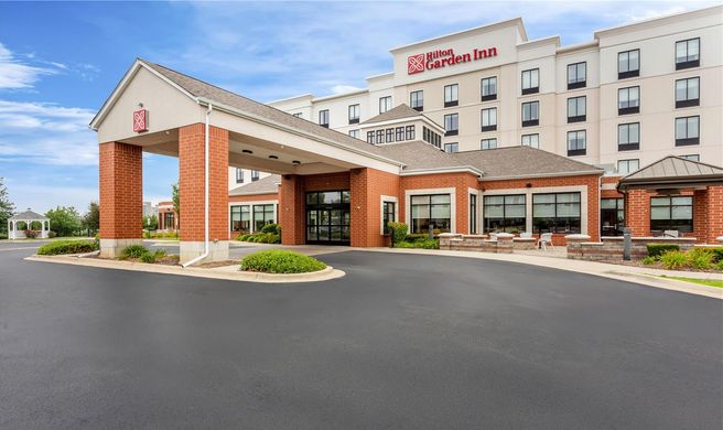 Hilton Garden Inn Bolingbrook I-55 Exterior