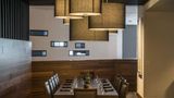 <b>Hilton Cleveland Downtown Restaurant</b>. Images powered by <a href="https://iceportal.shijigroup.com/" title="IcePortal" target="_blank">IcePortal</a>.