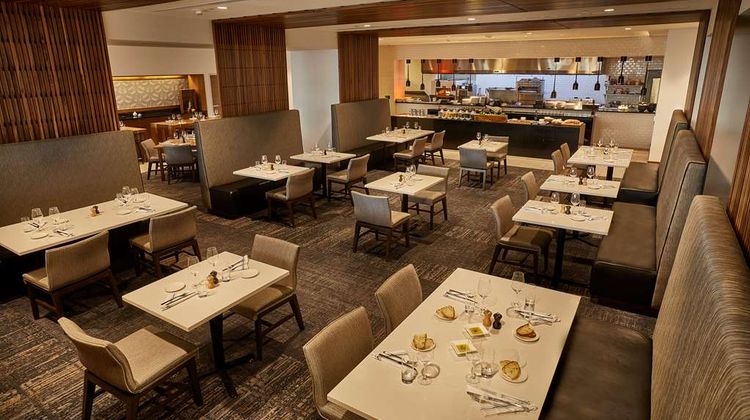 Hilton Cleveland Downtown Restaurant