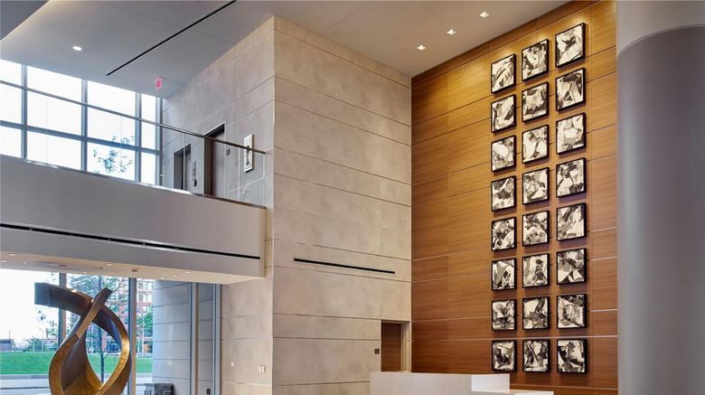 <b>Hilton Cleveland Downtown Lobby</b>. Images powered by <a href="https://iceportal.shijigroup.com/" title="IcePortal" target="_blank">IcePortal</a>.