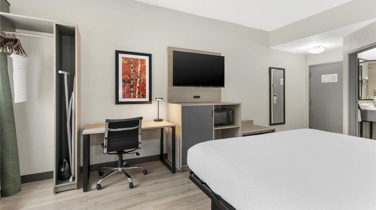 Best Western Eagles Inn Room