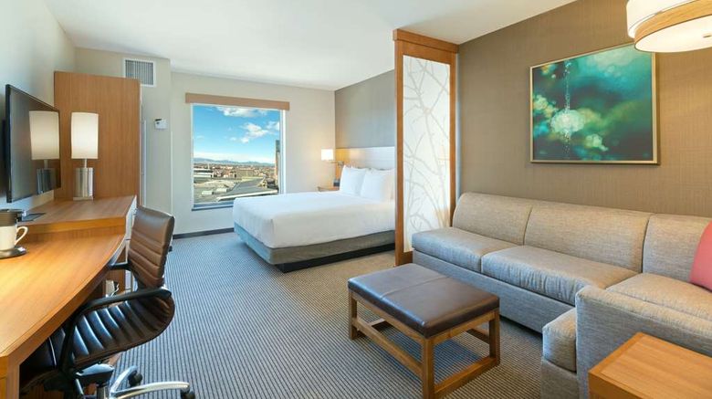 <b>Hyatt Place Denver Downtown Room</b>. Images powered by <a href="https://iceportal.shijigroup.com/" title="IcePortal" target="_blank">IcePortal</a>.