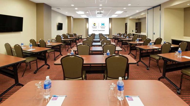 <b>Hyatt Place Denver Downtown Meeting</b>. Images powered by <a href="https://iceportal.shijigroup.com/" title="IcePortal" target="_blank">IcePortal</a>.