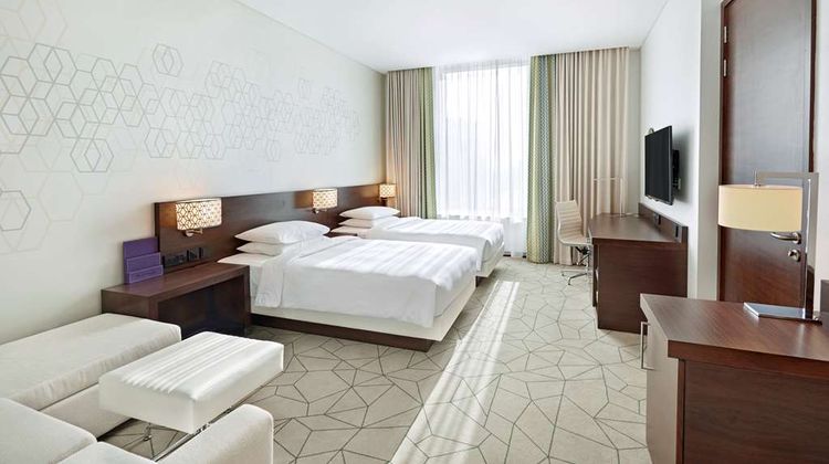 Hyatt Place Dubai/Baniyas Square Suite