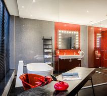 Van der Valk Hotel Veenendal Room