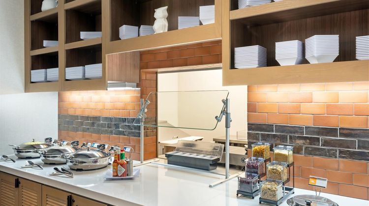 Hyatt House Denver Downtown Restaurant
