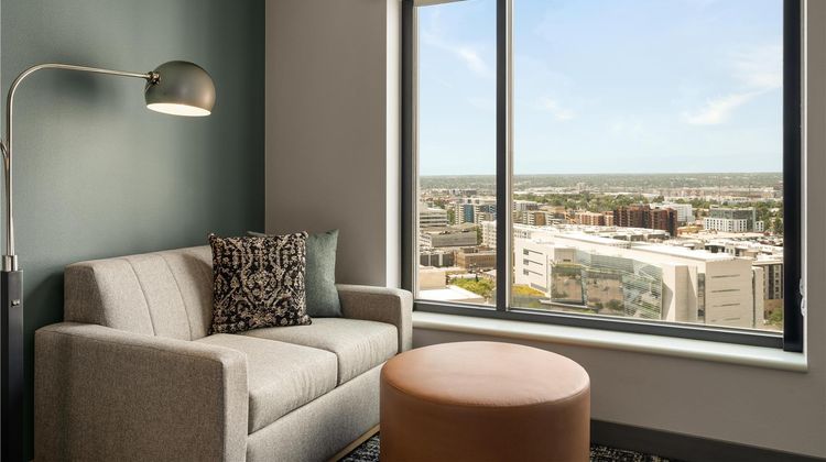 Hyatt House Denver Downtown Suite