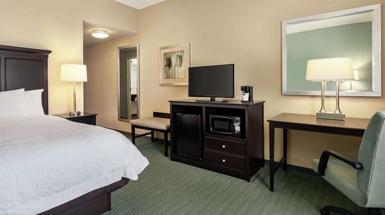 <b>Hampton Inn & Suites Mount Joy/Lancaster Room</b>. Images powered by <a href="https://iceportal.shijigroup.com/" title="IcePortal" target="_blank">IcePortal</a>.