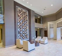 DoubleTree by Hilton Hotel Nanuet Lobby