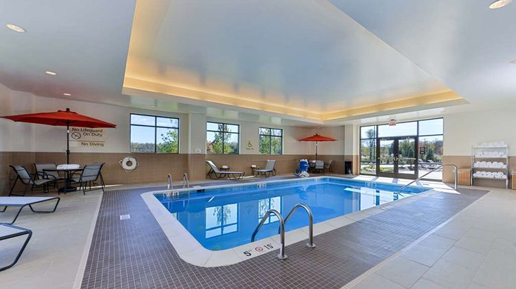 Hampton Inn & Suites Univ-Pittsburgh Pool
