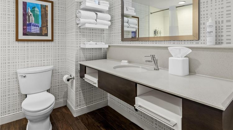 Hampton Inn & Suites Claremore Room