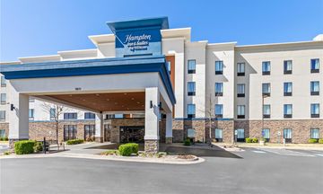 Hampton Inn & Suites Claremore