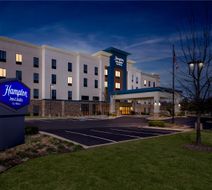 Hampton Inn & Suites Claremore Exterior
