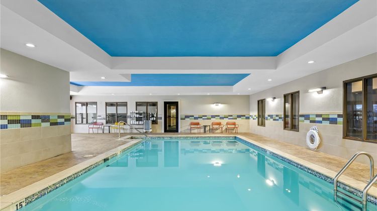 Hampton Inn & Suites Claremore Pool