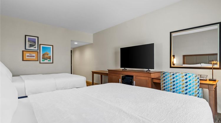 Hampton Inn & Suites Claremore Room