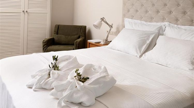 Camvillia Resort Room