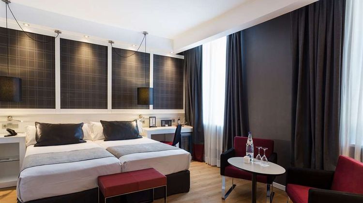 Catalonia Reina Victoria Room