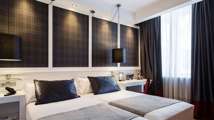 Catalonia Reina Victoria Room