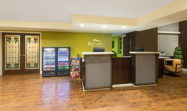 Baymont Inn & Suites Modesto Salida Lobby