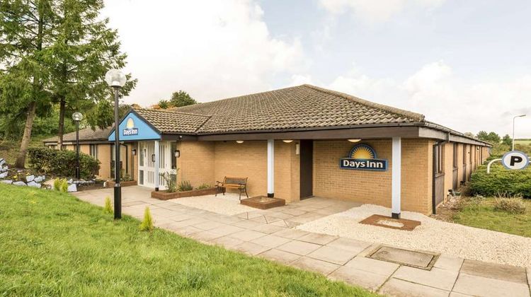 Days Inn Sutton Scotney North Exterior